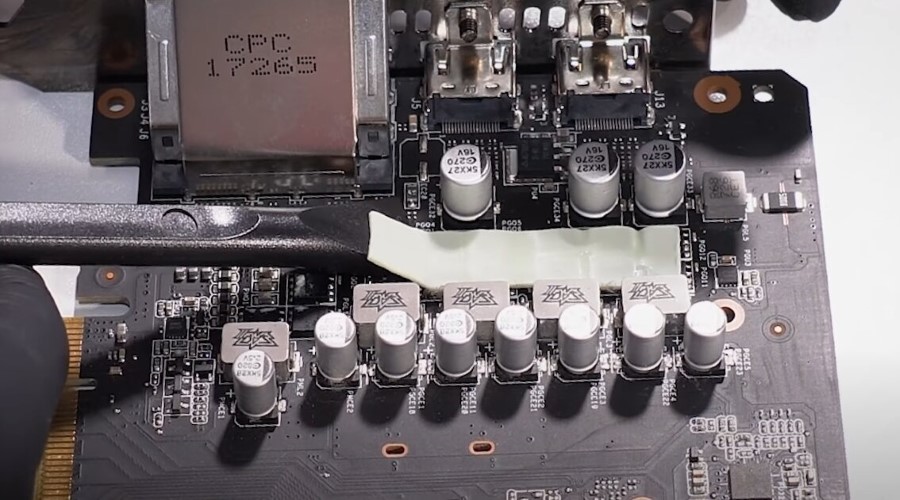 清洁 GPU PCB