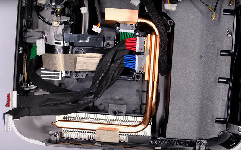 铜传热底座和散热鳍片结构