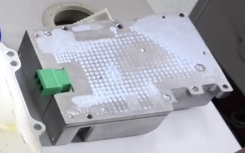 电源模块上的导热硅脂